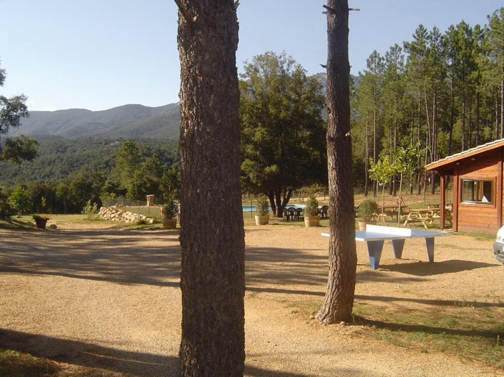 Camping Maçanet de Cabrenys Екстериор снимка