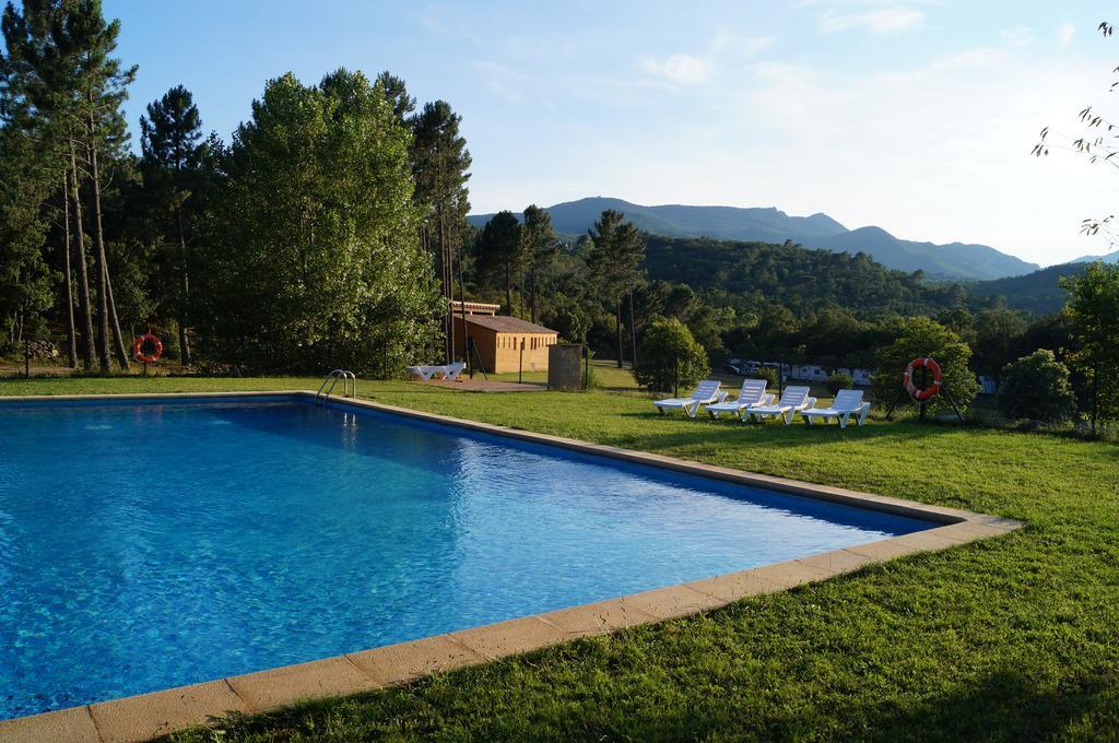 Camping Maçanet de Cabrenys Екстериор снимка